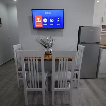 J&M Luxury Apartments Saranda Экстерьер фото